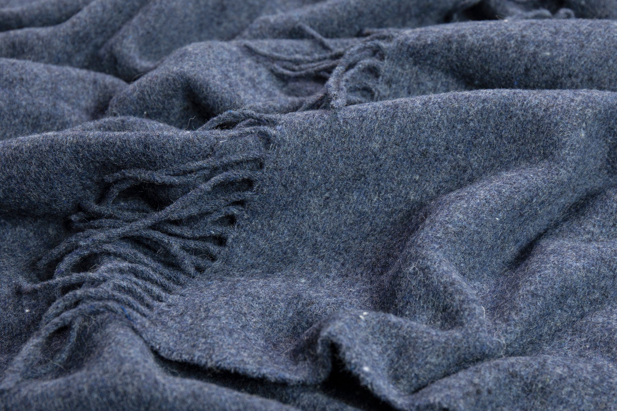 V164-OX4-OxfordNavyBlue_OX4__Fragment_1024x1024_2x-01 Oxford Throw - Merino Wool Blend - Navy - Image 2
