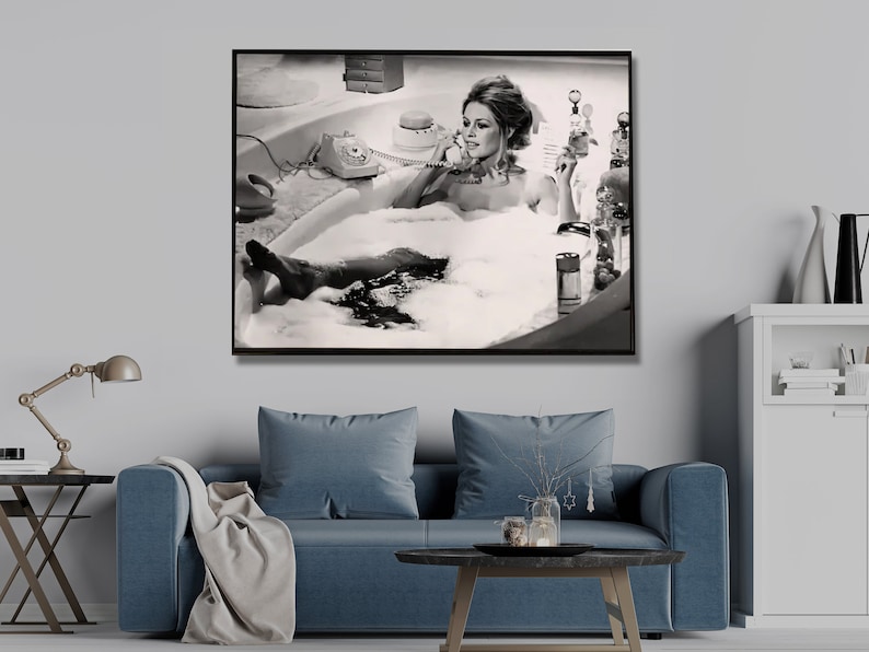 V207-2251-008-183730-02 Wall Art 100cmx150cm Brigitte Bardot In the bath poster, Black Frame Canvas - Image 3