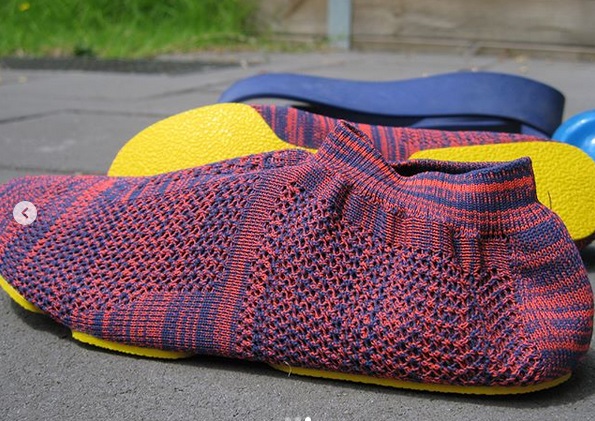 V228-RB4344_sghZJxA_1 XtremeKinetic Minimal training shoes red/blue size US MAN(9 -10.5)   EURO SIZE 43-44 - Image 2