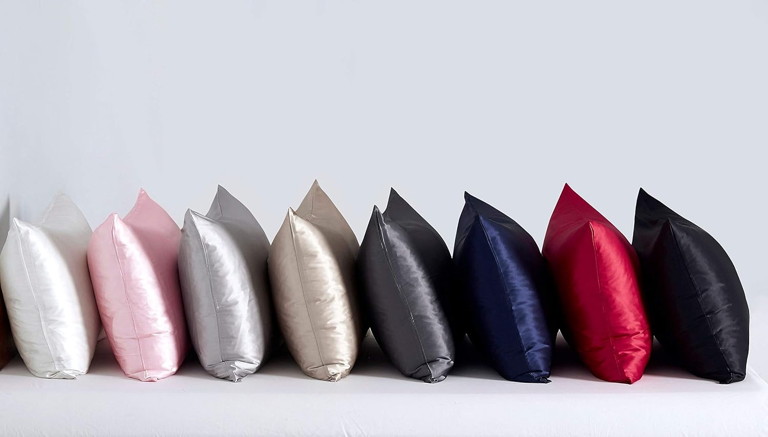V439-2PCSILKC-191094-08 Luxury Pillowcase 2 Pack - 100% Pure Mulberry Silk on Both Sides - Charcoal - Image 9