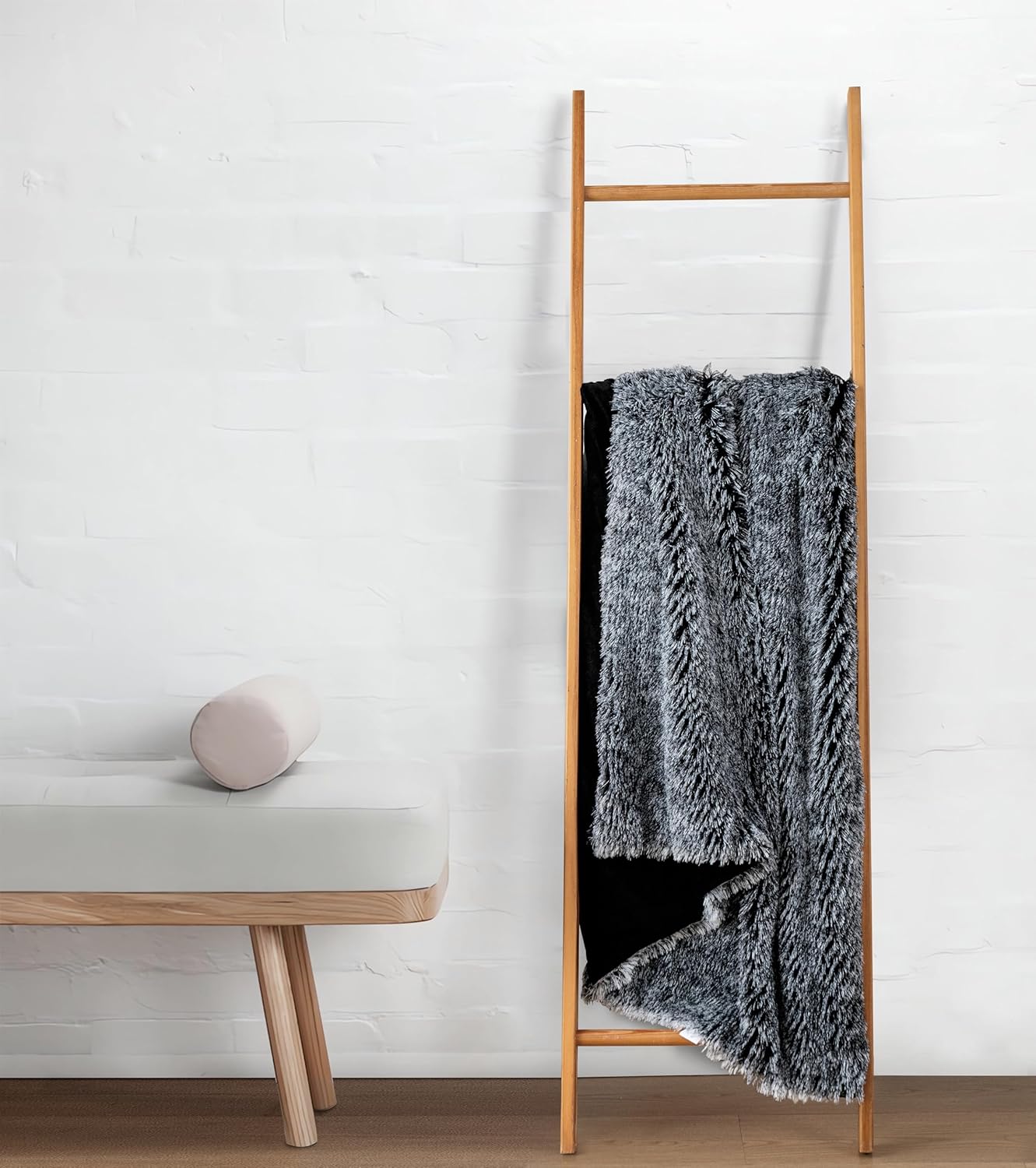 V439-TRSHAGGYCHAR-191081-02 Double Sided Fx Fur Shaggy Throw Blanket - Charcoal - Image 3