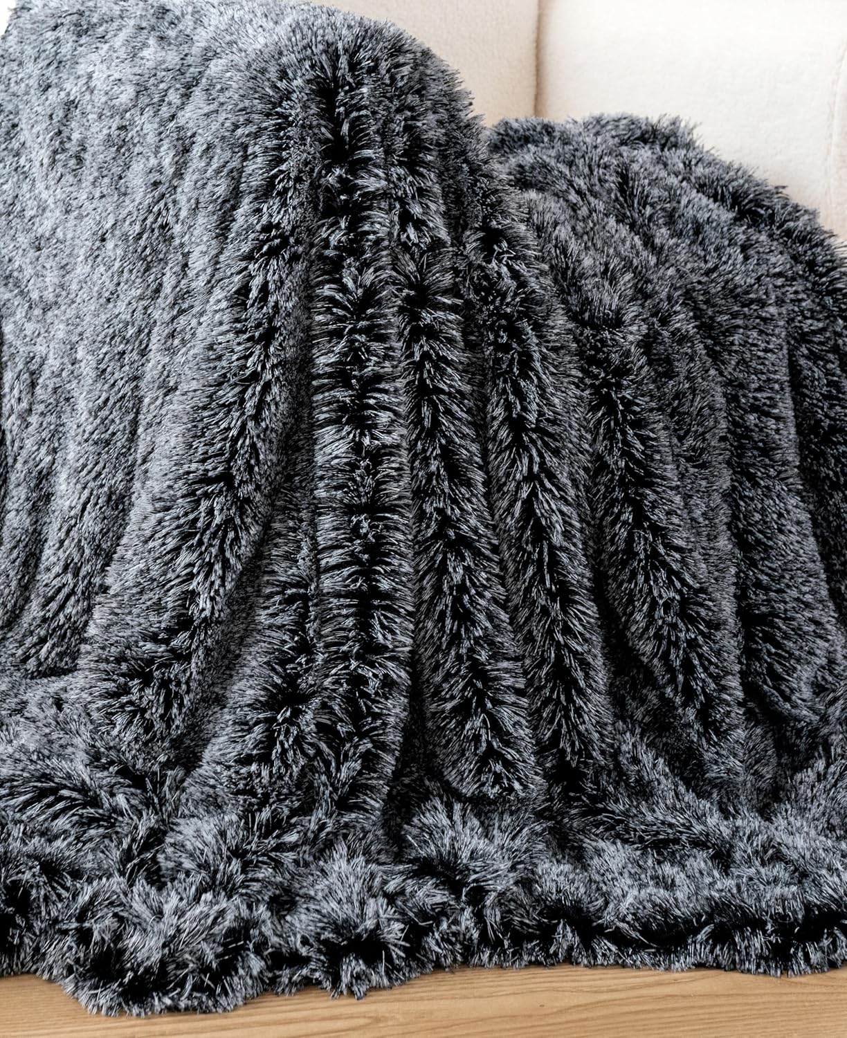 V439-TRSHAGGYCHAR-191081-03 Double Sided Fx Fur Shaggy Throw Blanket - Charcoal - Image 4
