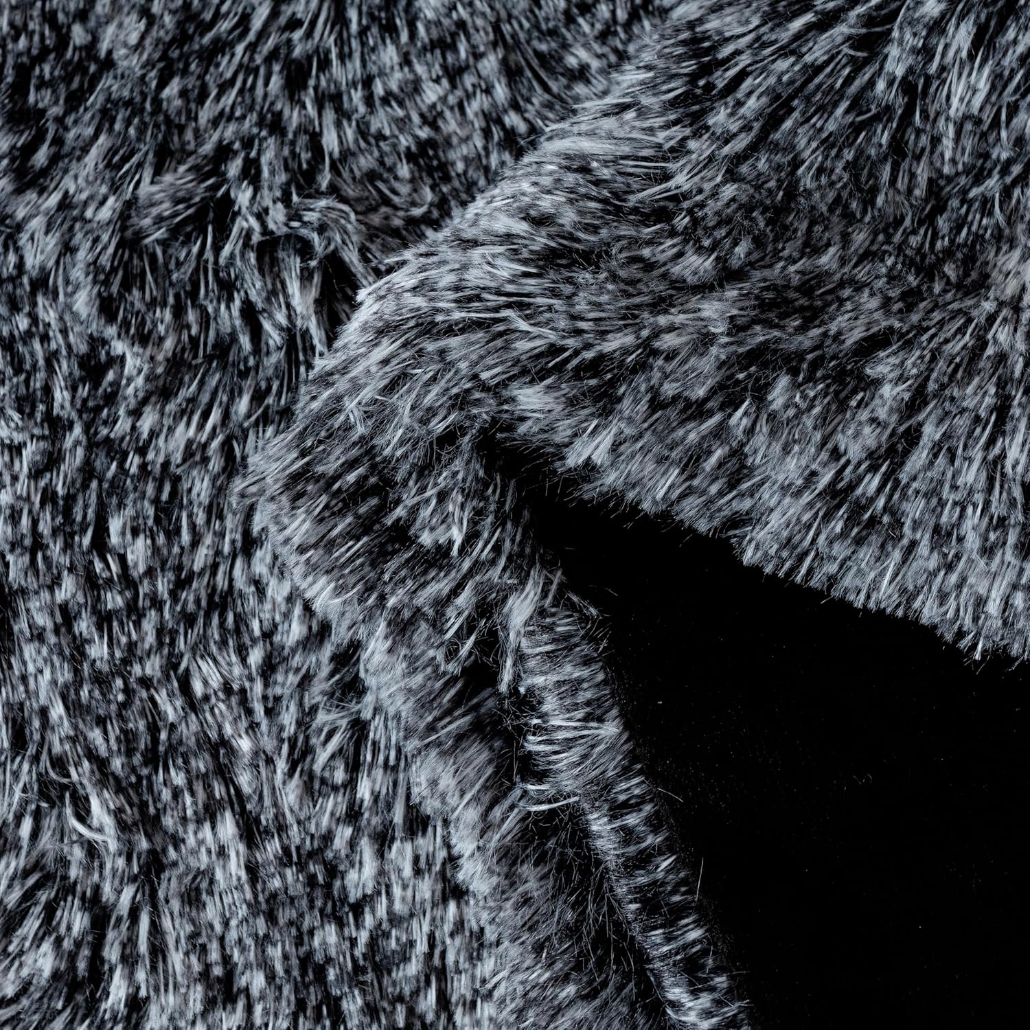 V439-TRSHAGGYCHAR-191081-04 Double Sided Fx Fur Shaggy Throw Blanket - Charcoal - Image 5