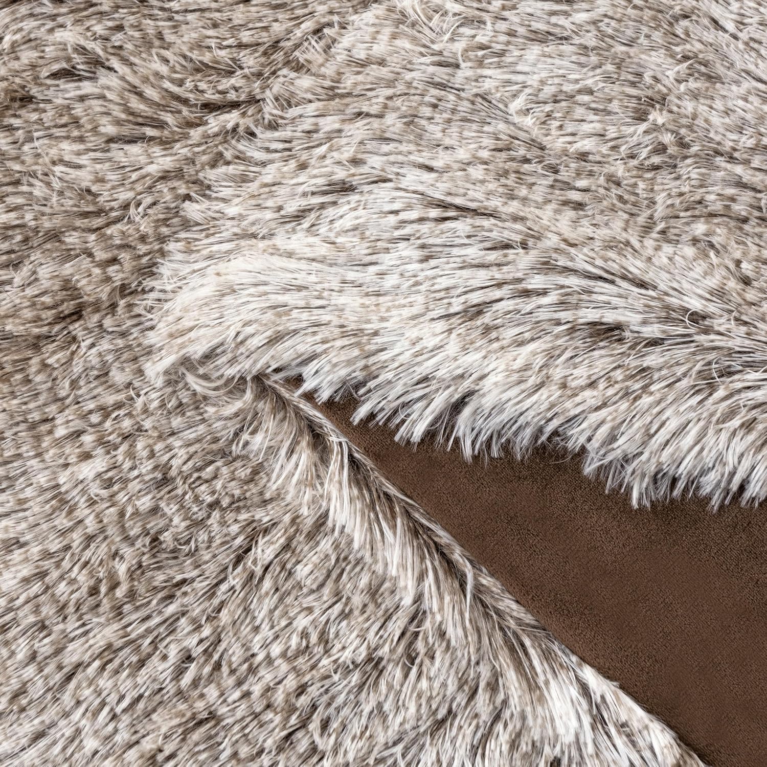V439-TRSHAGGYCHEST-191083-04 Double Sided Fx Fur Shaggy Throw Blanket - Chestnut - Image 5