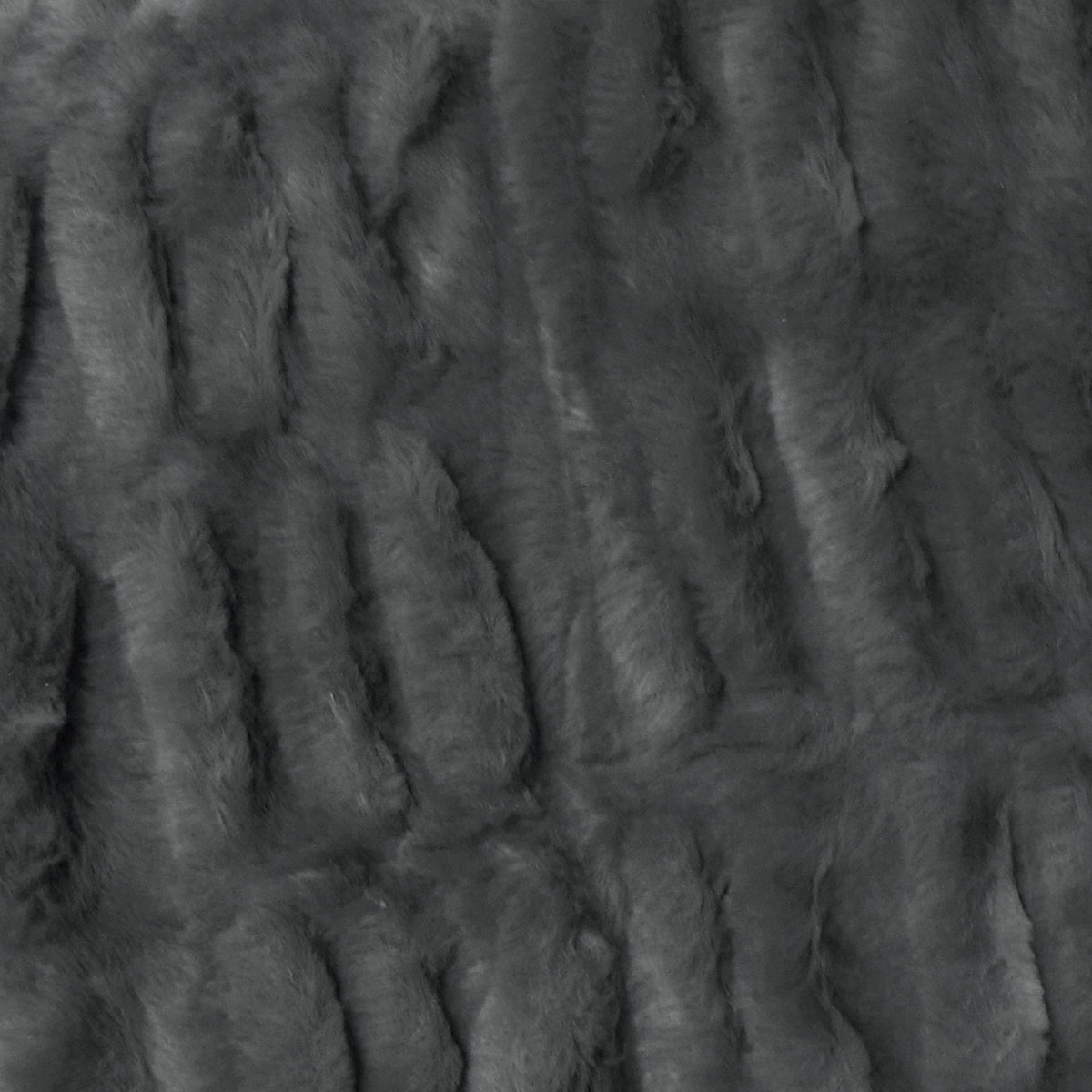 V442-ATX-THROW-HARPER-CHARCOAL-RE-202506241232-02 Harper Soft Ruched Pattern Faux Fur Throw Rug 127 x 152 cm Charcoal - Image 3