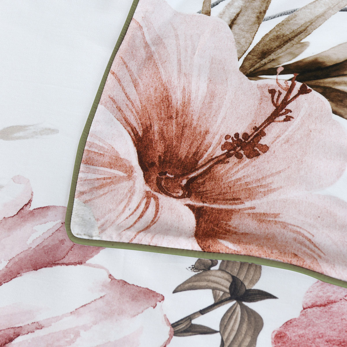 V442-BCA-QUILTCS-ELIANA-WHITE-QS-213145-04 Bianca Eliana White Floral Printed Cotton Sateen Quilt Cover Set Queen - Image 5