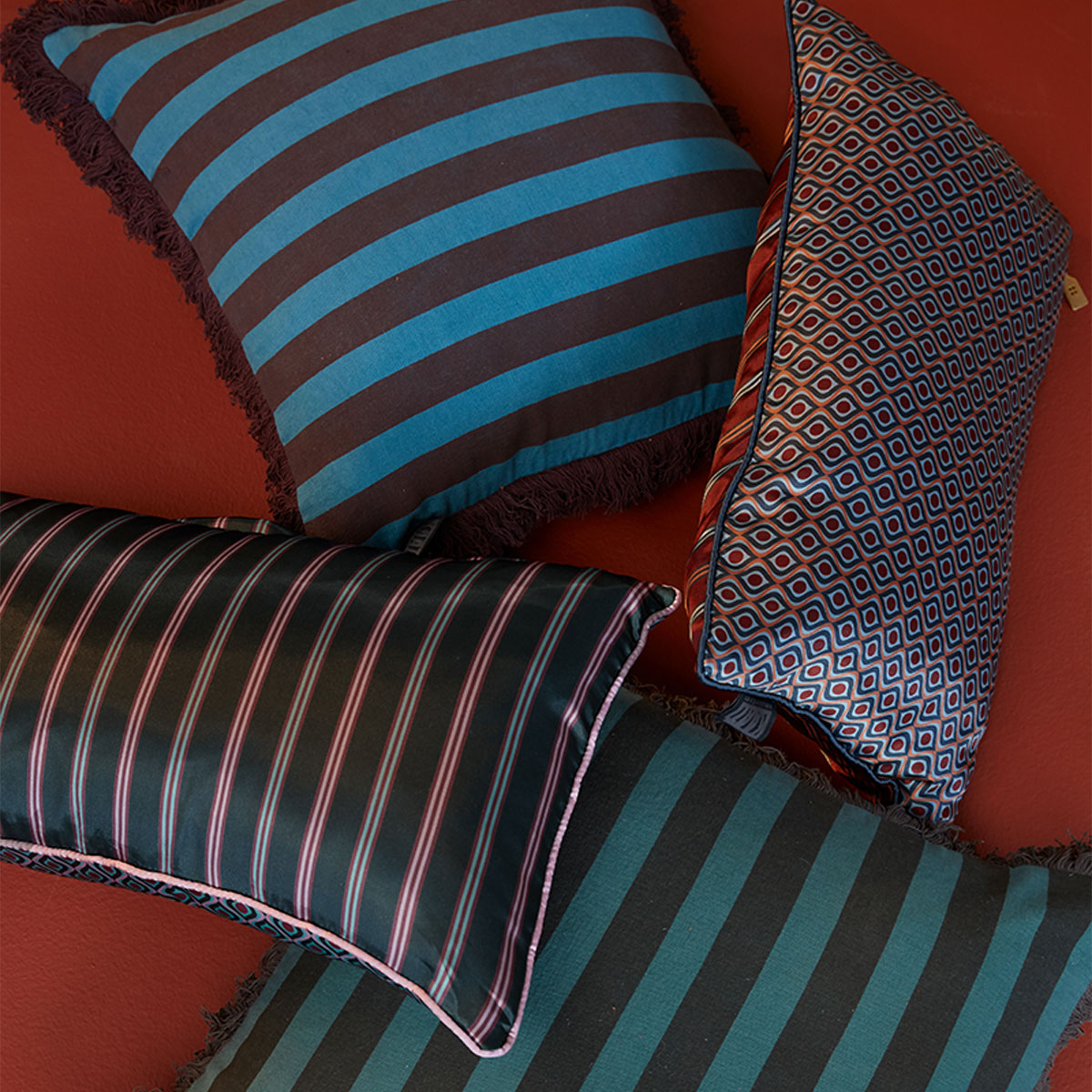 V442-HIN-CUSHION-AMSTERDAMVIGGO-RED-SQ-202505231006-03 KAAT Amsterdam Viggo Red Stripe Square Filled Cushion 45cm x 45cm - Image 4