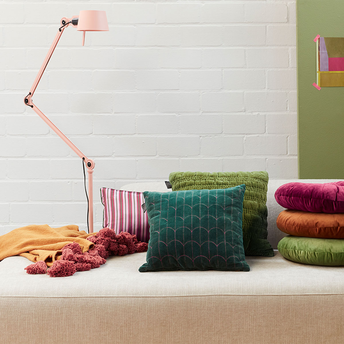 V442-HIN-CUSHION-PHOEBY-MULTI-RE-202505230954-04 KAAT Amsterdam Phoeby Multi Reversible Oblong Filled Cushion 30cm x 50cm - Image 5