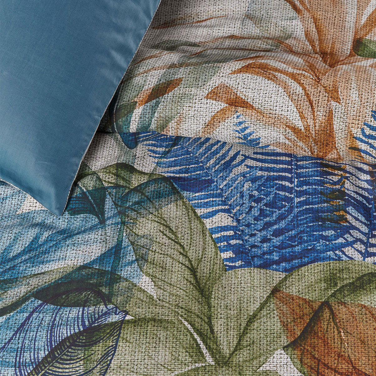 V442-HIN-QUILTCS-ISLA-BLUE-KI-82711-02 Bedding House Isla Blue Cotton Sateen Quilt Cover Set King - Image 3