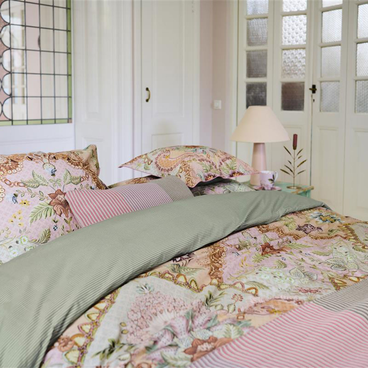 V442-HIN-QUILTCS-SALUTIGRANDI-PASTEL-QS-83684-01 PIP Studio Saluti Grandi Pastel Cotton Quilt Cover Set Queen - Image 2