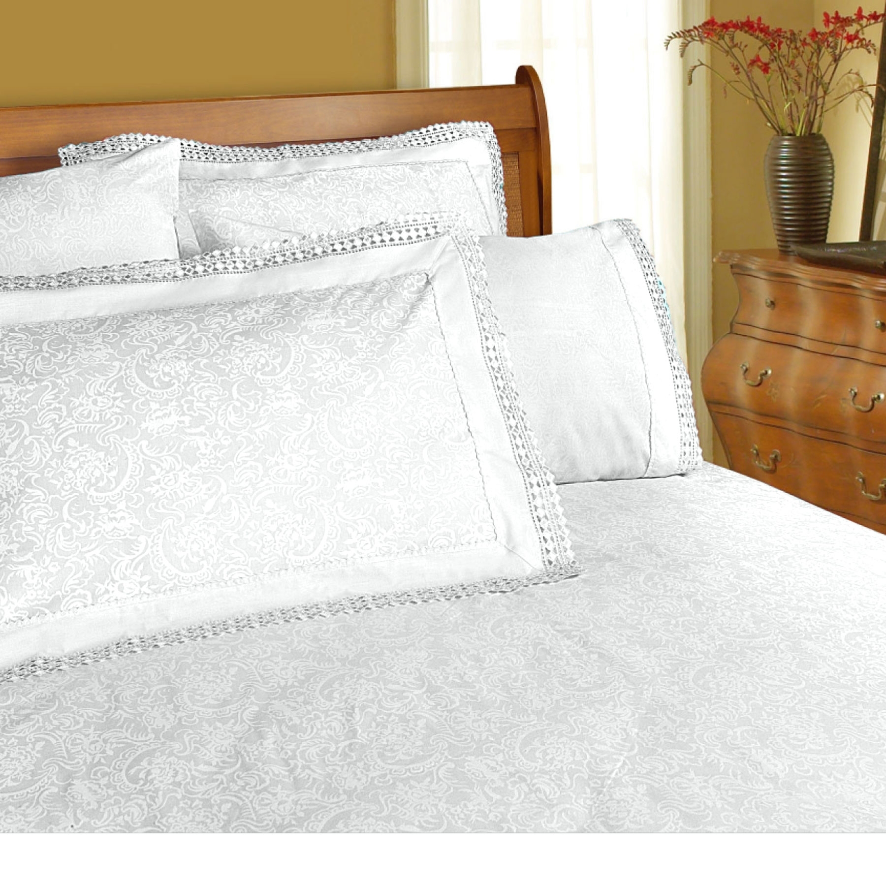 V442-KIT-SHEETS-MICROFIBREMACHINELACE-WHITE-KI-158559-00 Shangri La Microfibre Machine Lace Sheet Set White King - Image 1