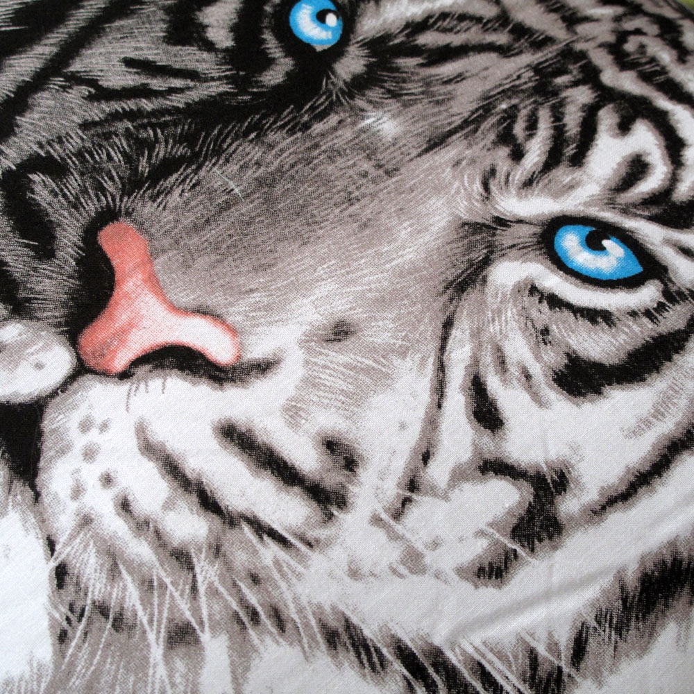 V442-LDE-CUSHION-BLUEEYESSTRIPES-BLACK-SQ-77910-02 Just Home Blue Eyes Stripes Tiger Square Filled Cushion - Image 3