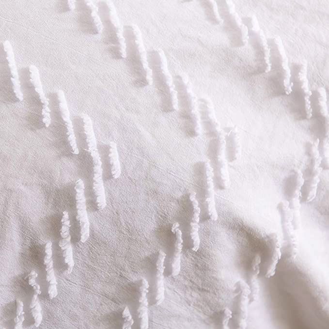 V493-JZ-01-Q-88102-01 Tufted Boho Wave Jacquard Queen Size White Duvet Quilt Cover Set - Image 1
