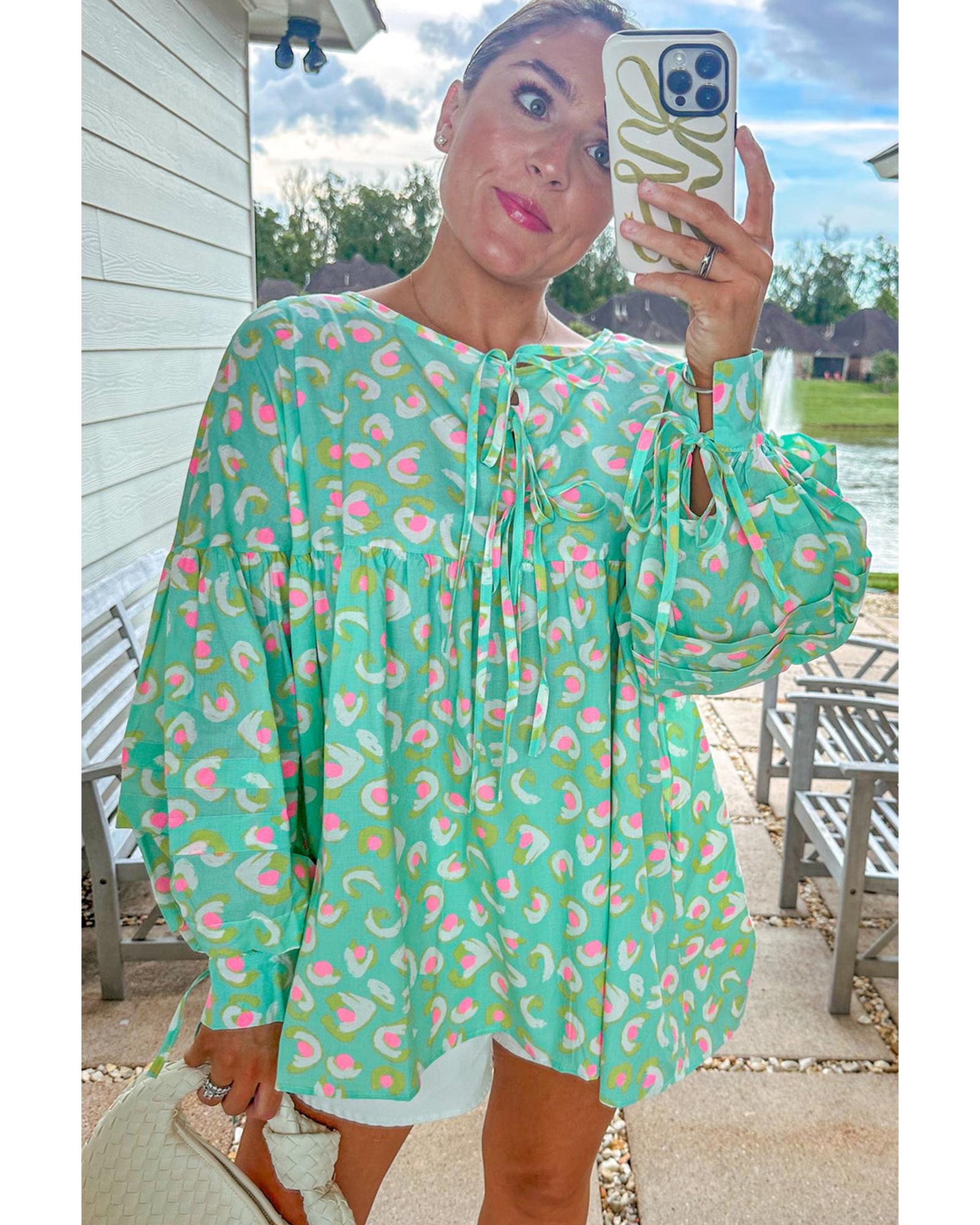 V539-AZEXDC25128894-P920-XL-202508270810-00 Green Abstract Printed Lace-up Lantern Sleeve Babydoll Blouse - XL - Image 1