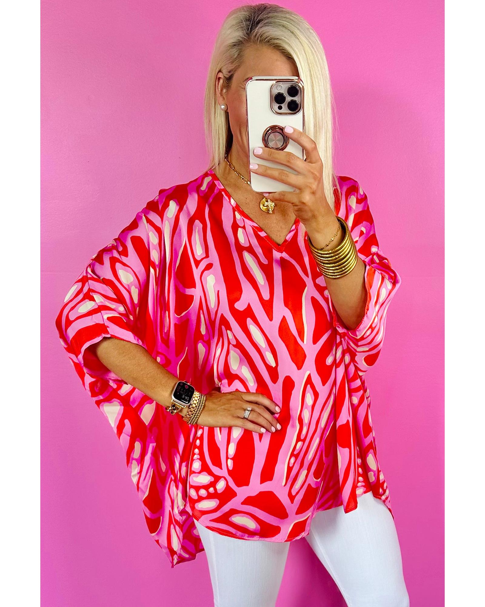 V539-AZEXDC25129428-P10320-L-202508270955-00 Red Abstract Print V Neck Batwing Sleeve Oversized Blouse - L - Image 1