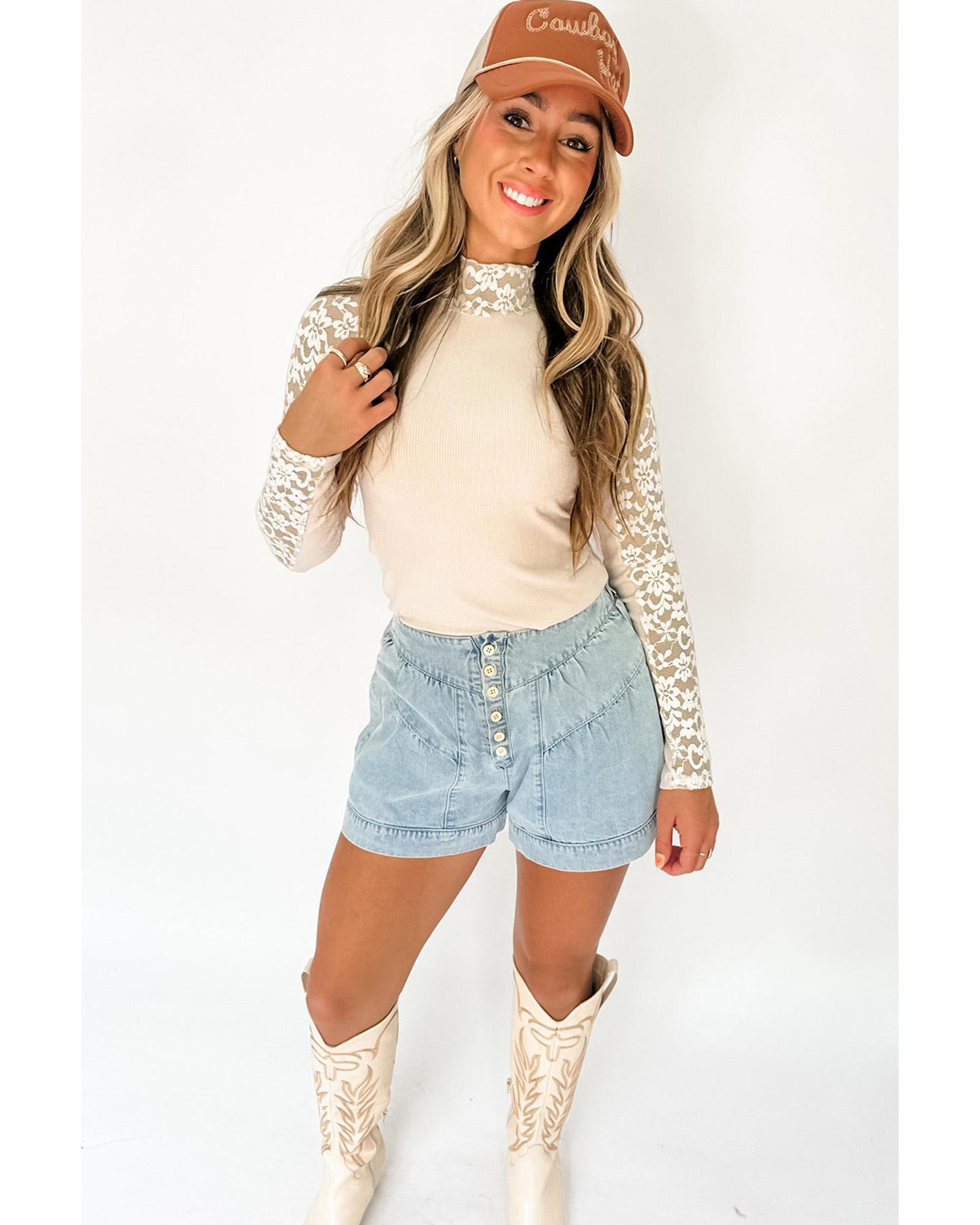 V539-AZEXDC25226767-P15-M-202508271630-00 Beige Floral Lace Patchwork Long Sleeve High Neck Slim Top - M - Image 1