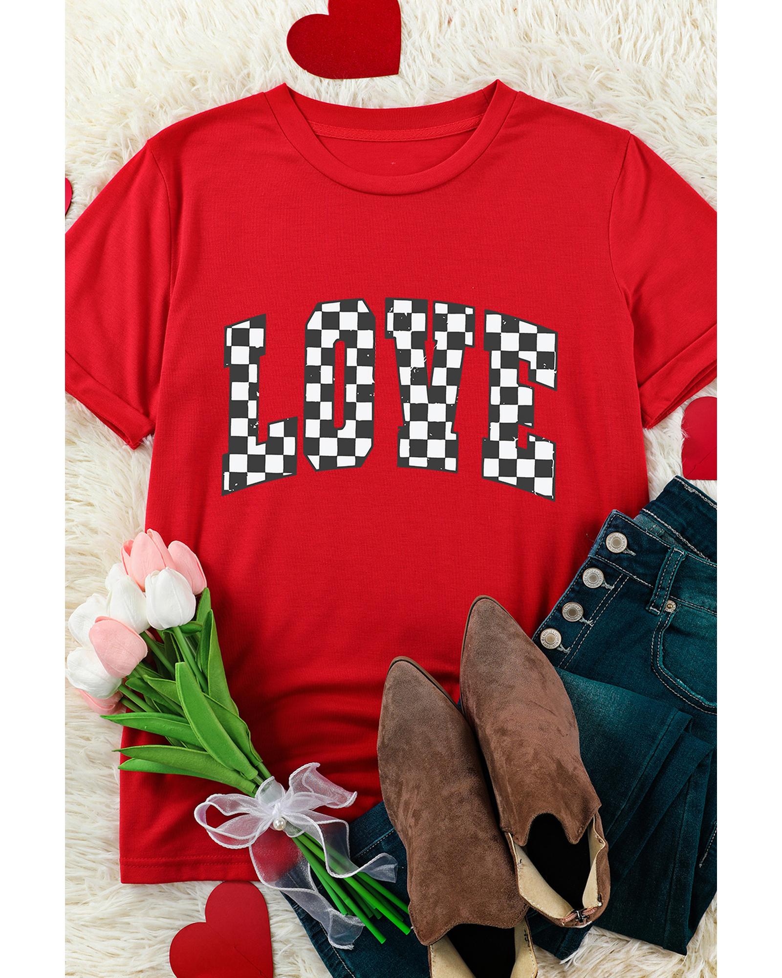 V539-AZEXDC25227857-103-3XL-202508300445-00 Red Checkered LOVE Letter Graphic Valentines T Shirt - 3XL - Image 1