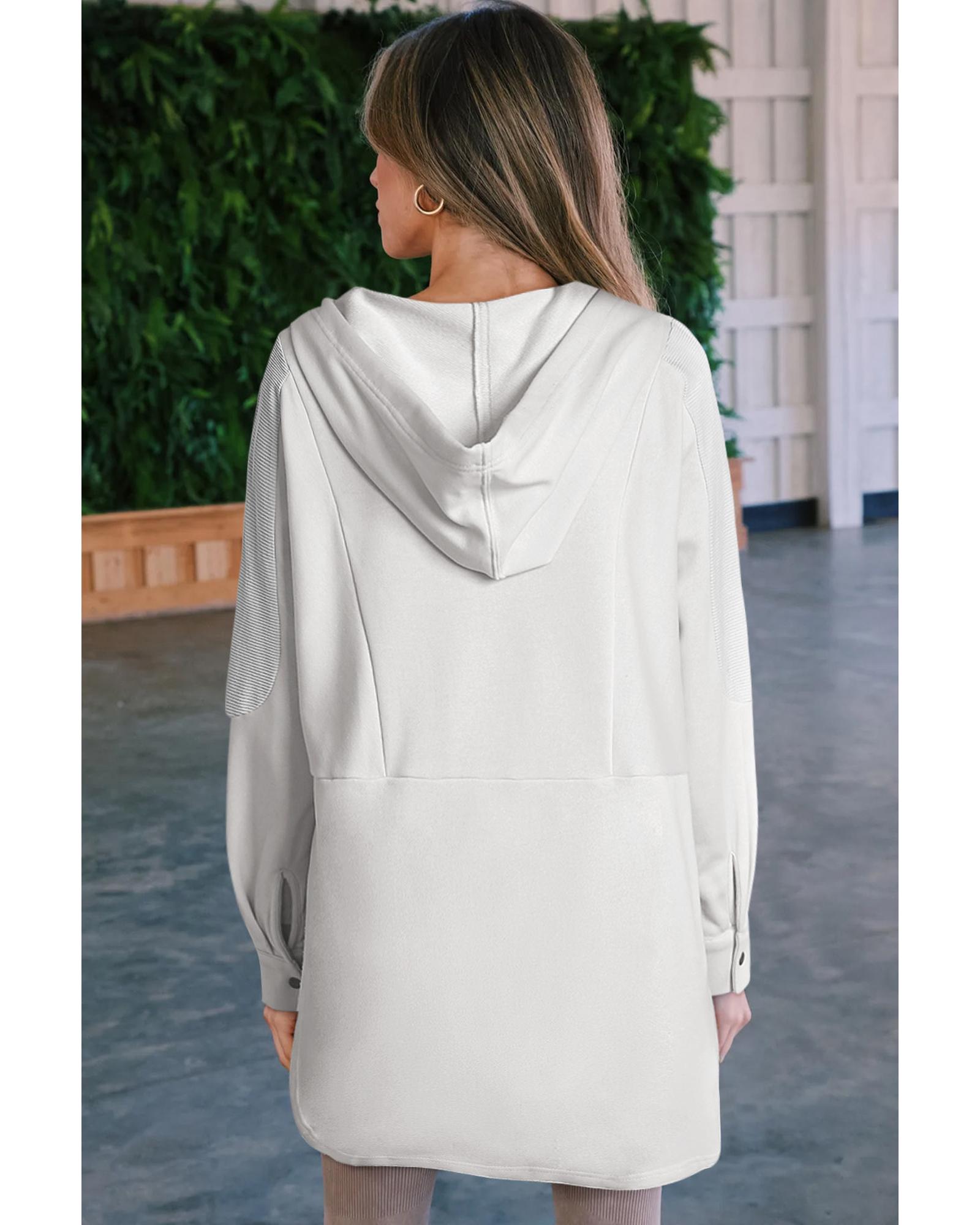 V539-AZEXDC25313891-1-M-202508282035-00 White Patchwork Side Pockets Oversized Henley Hoodie - M - Image 1