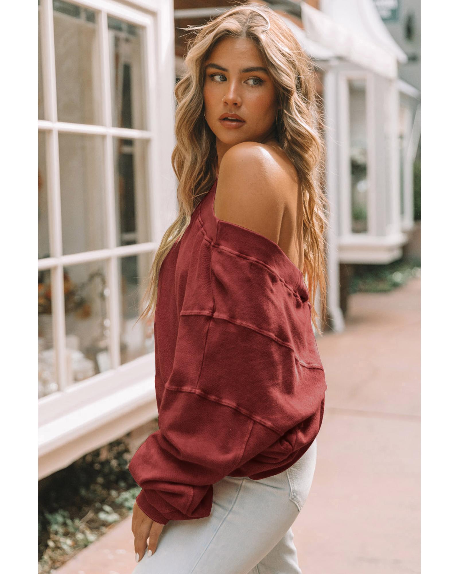 V539-AZEXDC25314555-3-XL-202508291410-00 Red Exposed Seam Twist Open Back Oversized Sweatshirt - XL - Image 1