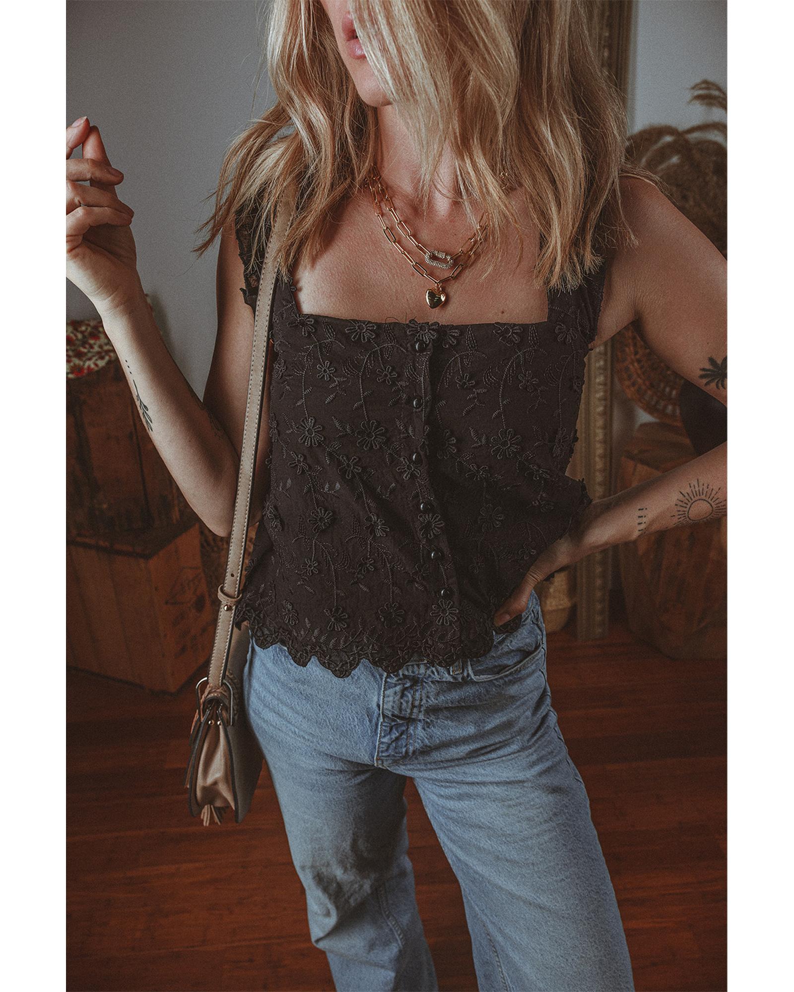 V539-AZEXDC25612666-P2-XL-202508272305-00 Black Floral Embroidered Buttoned Square Neck Tank Top - XL - Image 1