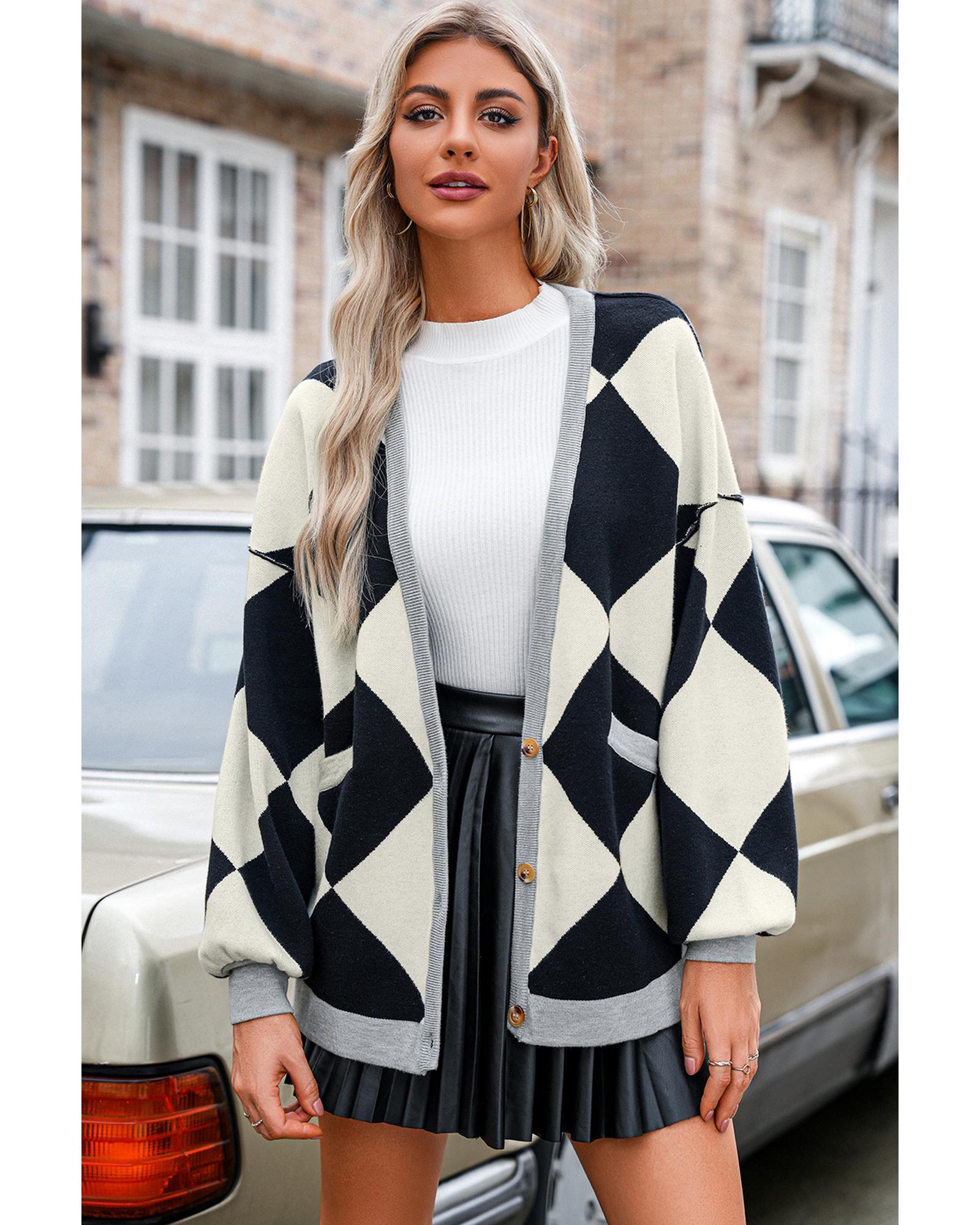 V539-AZEXDC2711645-P222-2XL-202508300310-07 Black Colorblock Drop Shoulder Buttoned Loose Cardigan - 2XL - Image 8