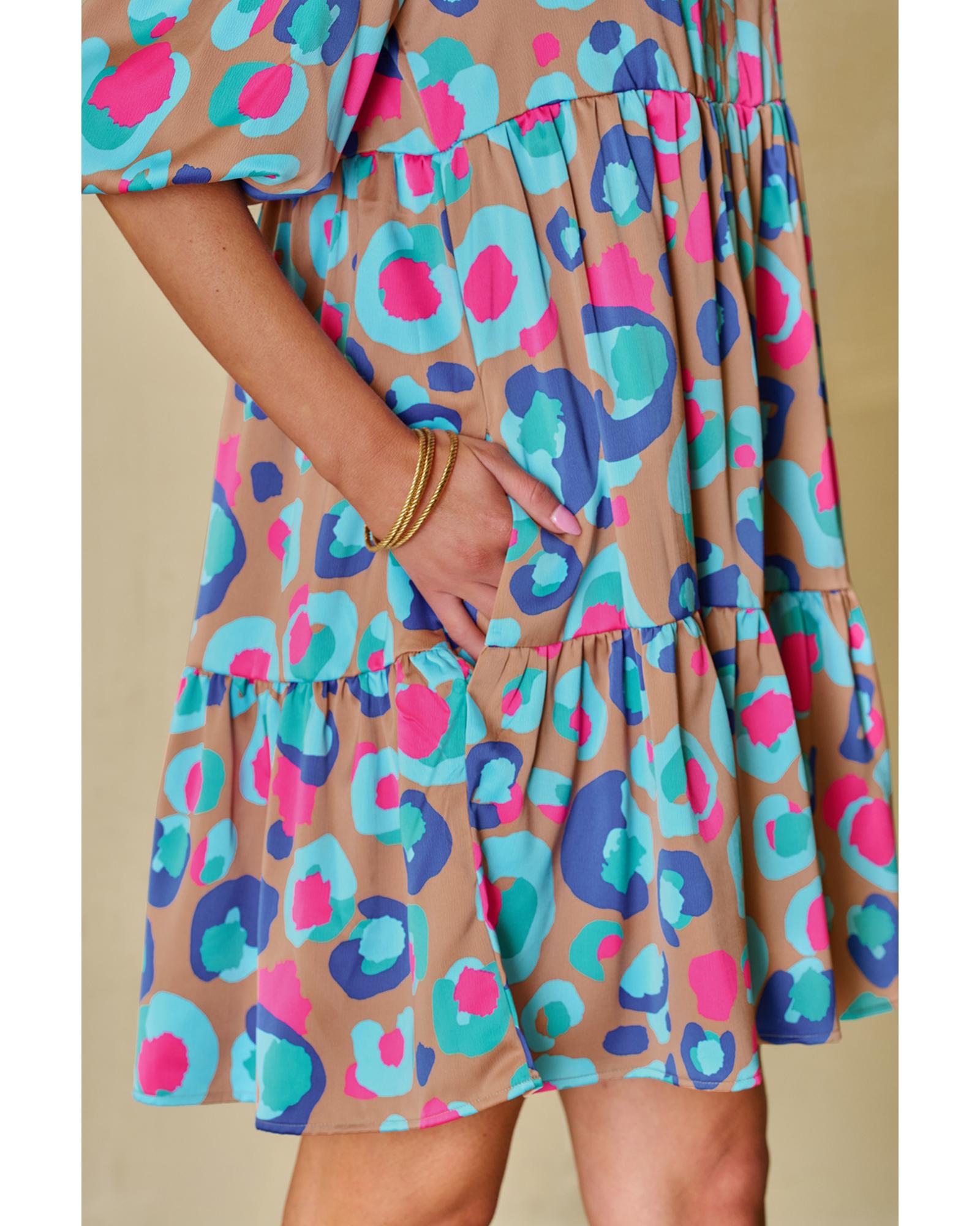 V539-AZEXDC6119216-P920-S-202506141053-00 Green Leopard Print Bubble Sleeve Slit Neck Ruffled Dress - S - Image 1