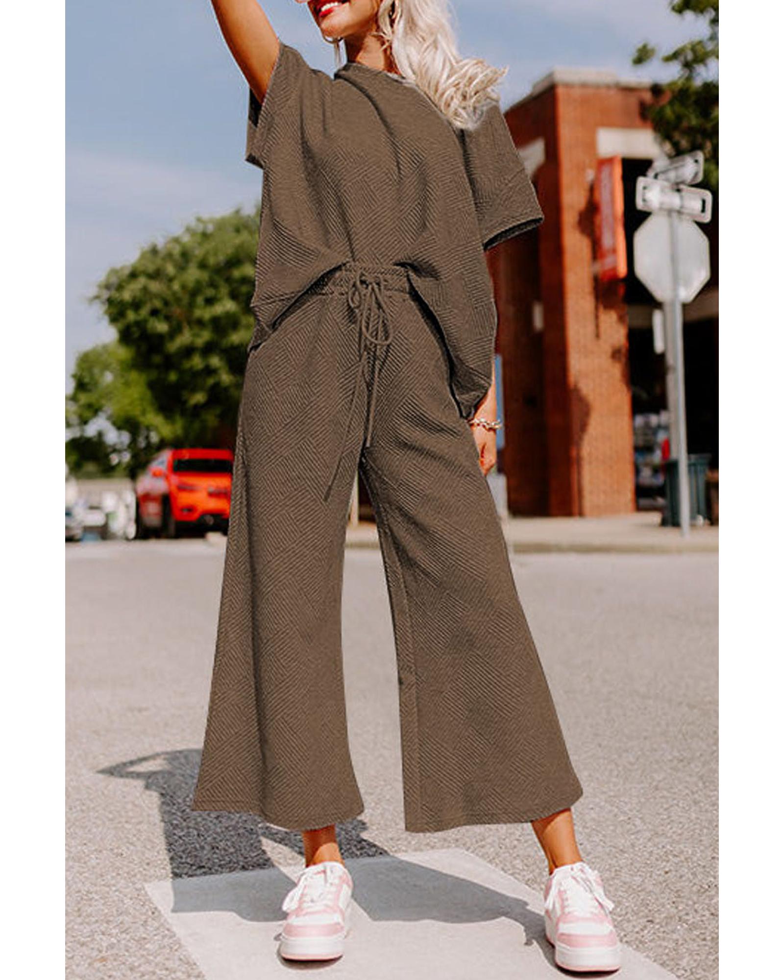 V539-AZEXDC625264-17-XL-202508281940-04 Brown Textured Loose Fit T Shirt and Drawstring Pants Set - XL - Image 5