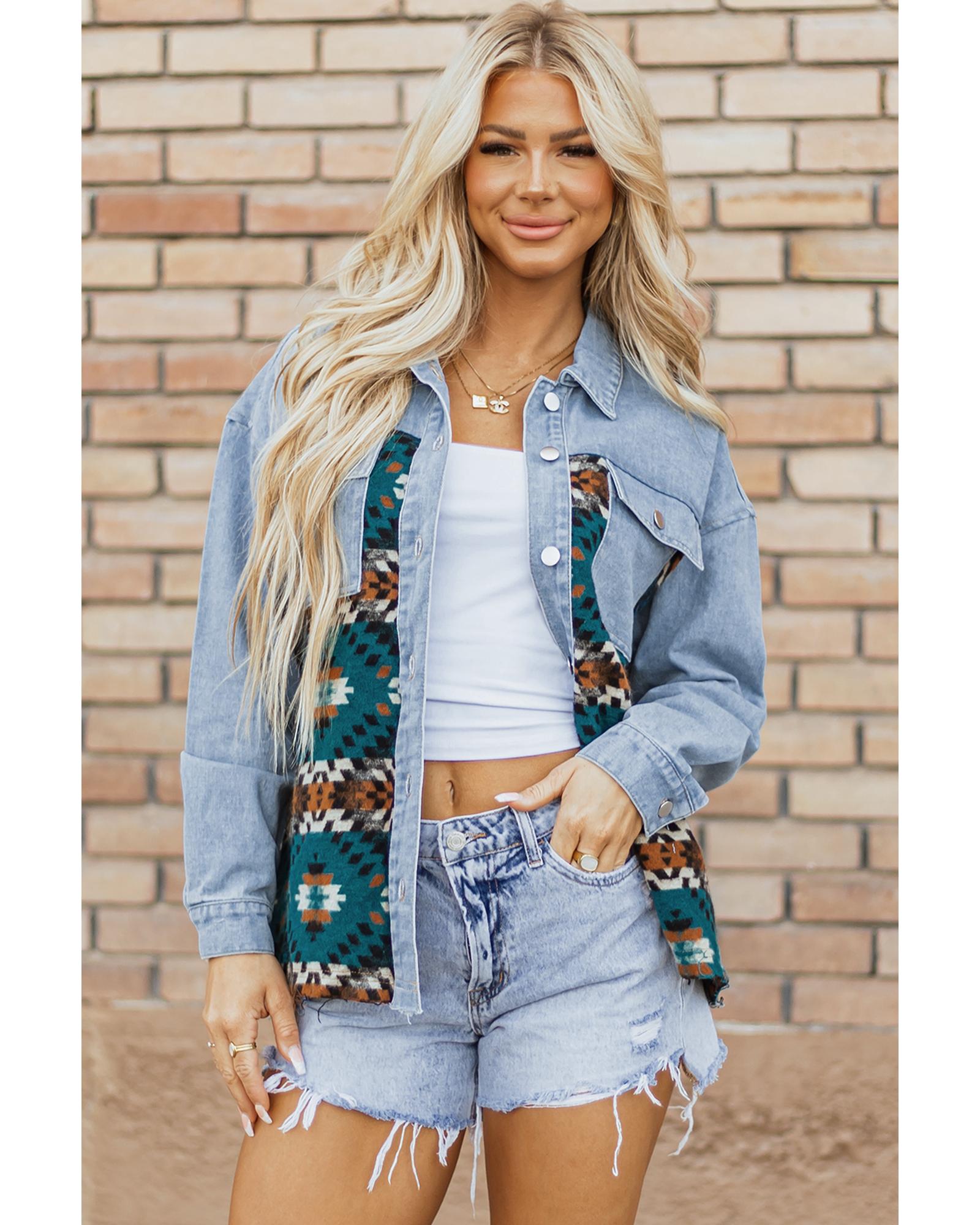 V539-AZEXDC788577-P520-L-202508300550-05 Blue Aztec Printed Denim Jacket - L - Image 6
