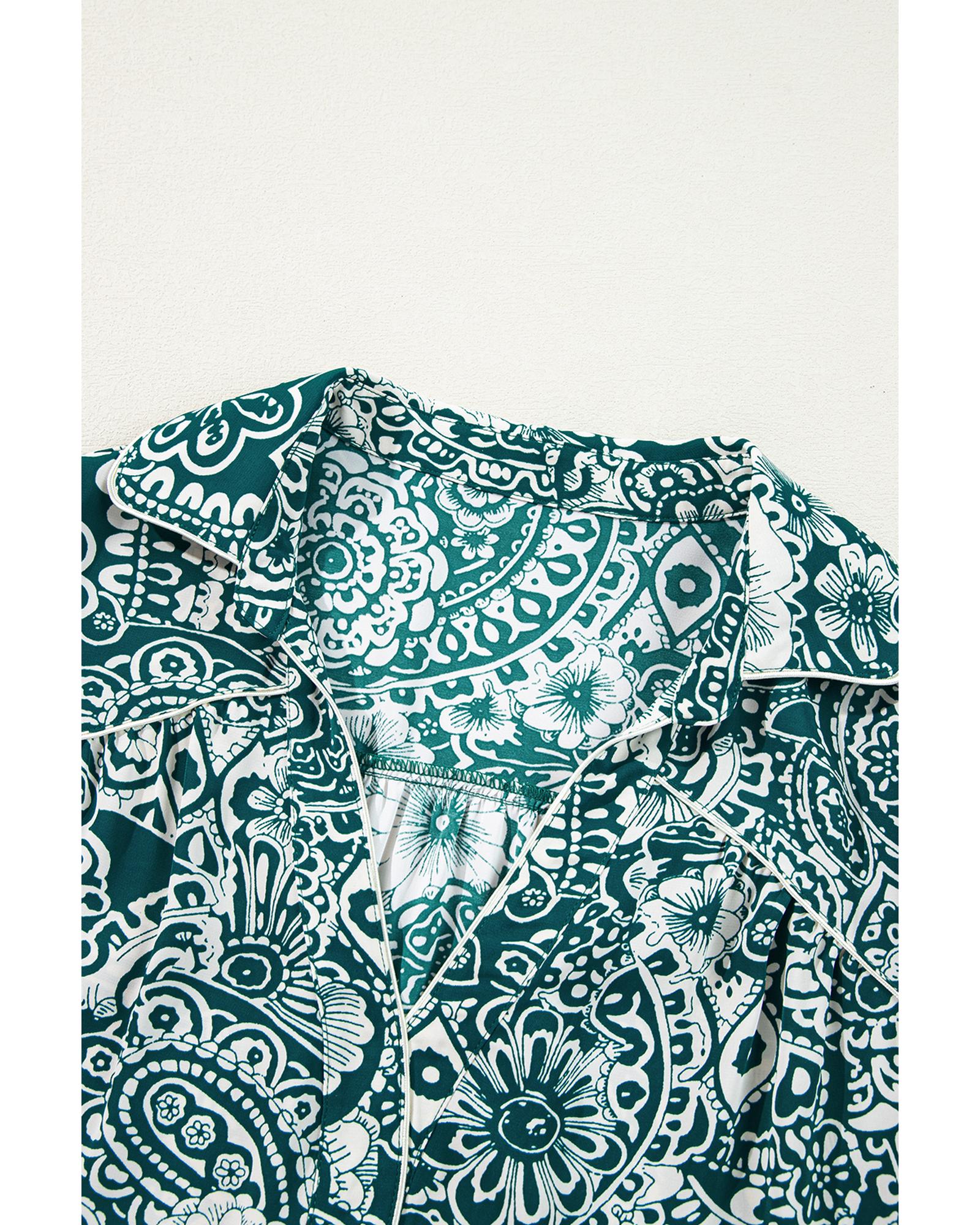 V539-AZEXPL611814-P920-4X-202508301740-00 Green Floral Flounce Sleeve Split Neck Plus Size Dress - 4X - Image 1