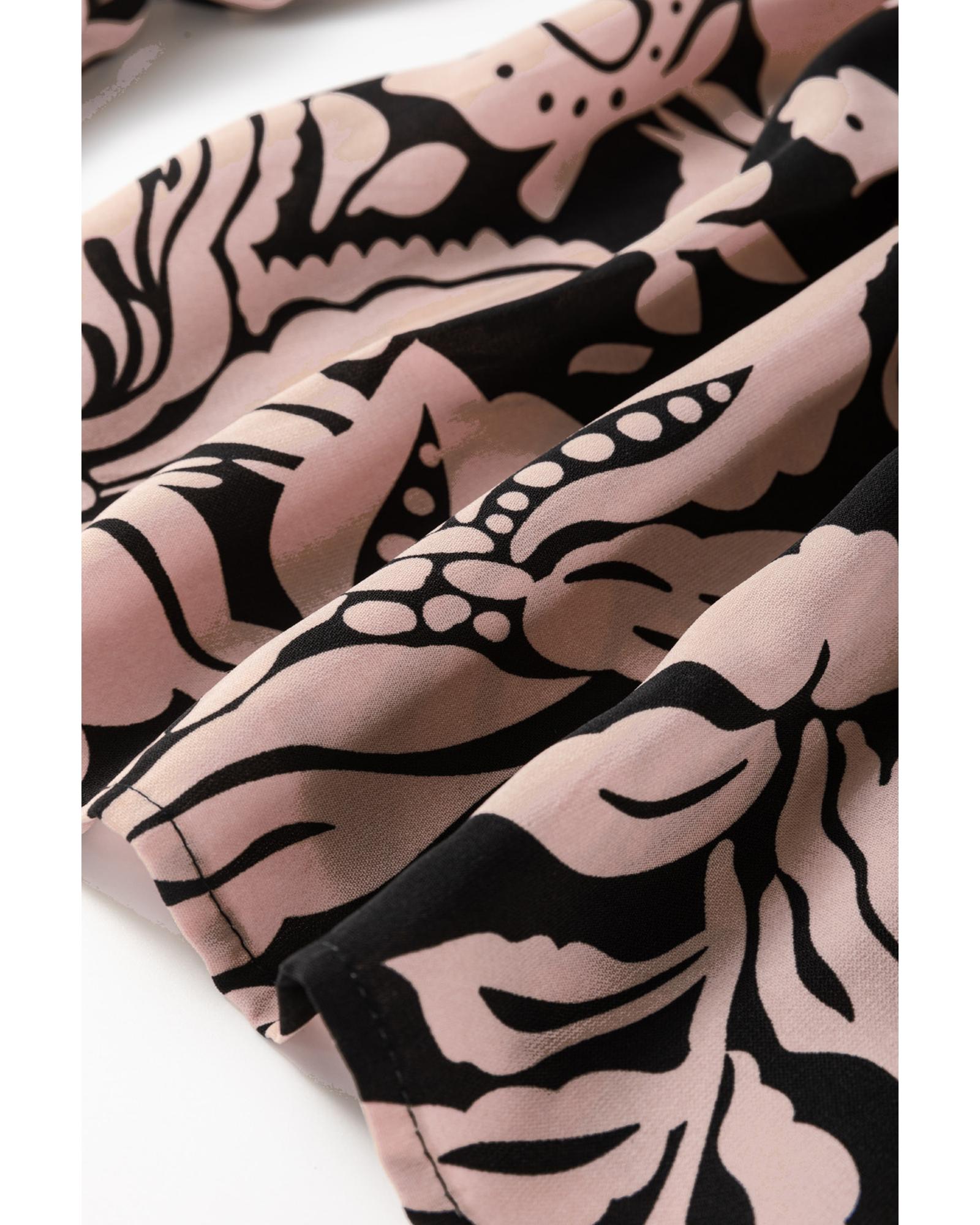 V539-AZEXPL611933-P220-2X-202508301300-00 Black Plus Size Floral Printed Puff Sleeve Collared Maxi Dress - 2X - Image 1