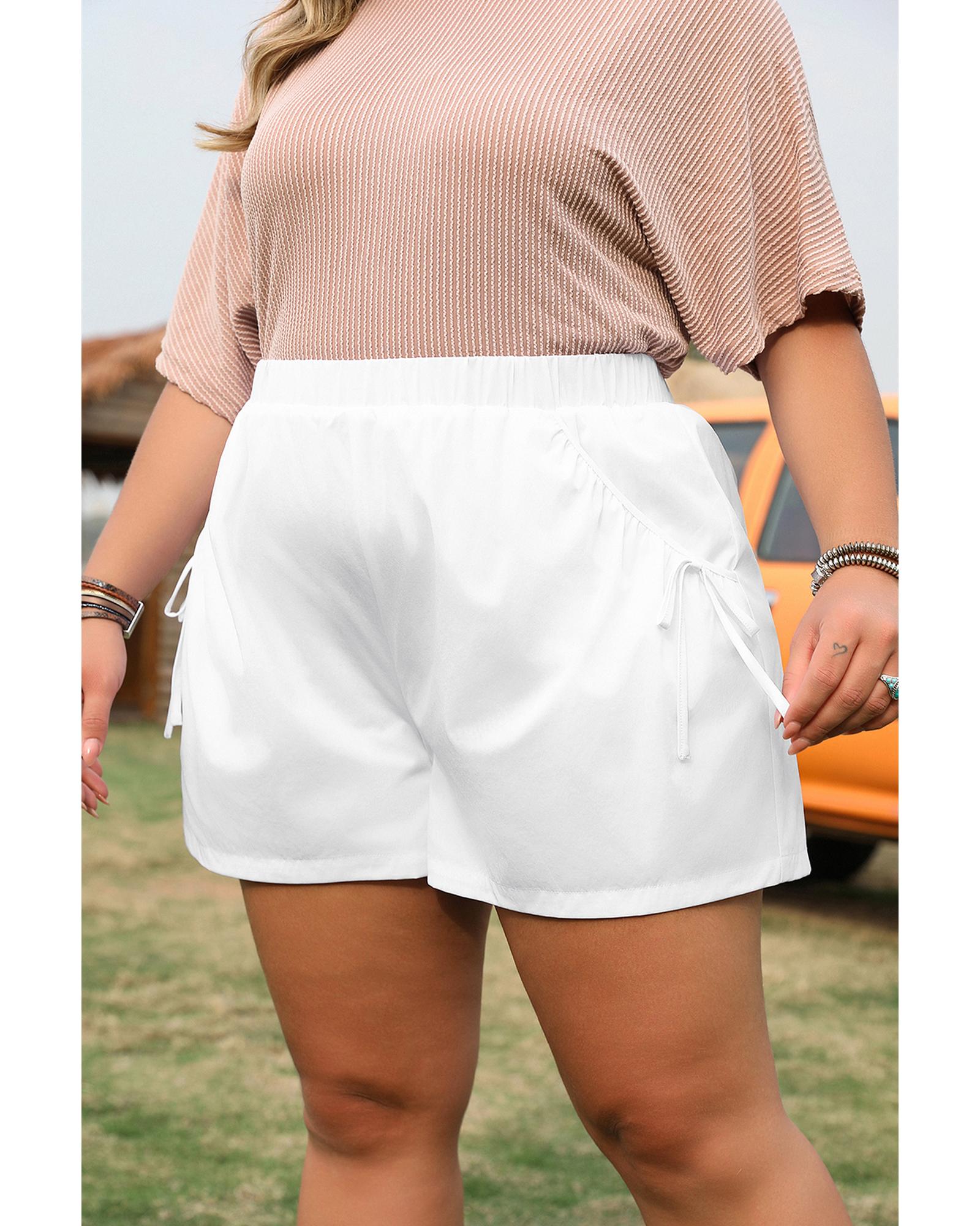 V539-AZEXPL731109-P1-3X-202508251504-00 White Bow Decor Pockets Plus Size Shorts - 3X - Image 1