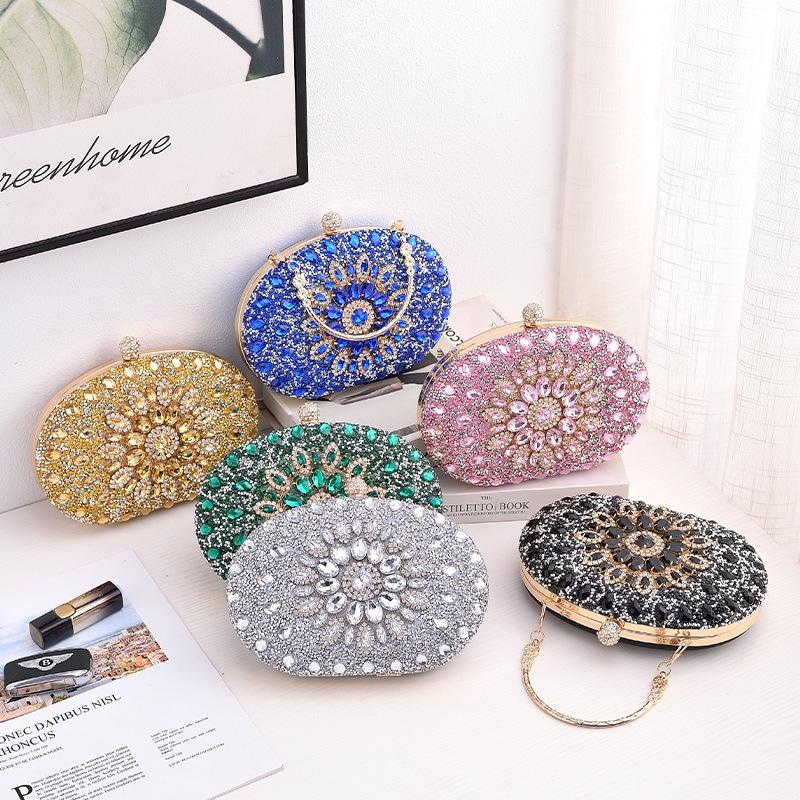 V562-A1020504060DBT-202504251625-02 Evening Party Clutch Bag with Sunflower Diamond Design - Silver - Image 3