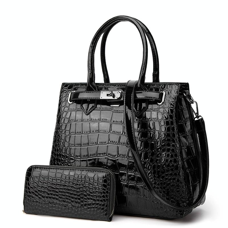 V562-B1042371060DBT-202504251731-00 Large Capacity 2-in-1 Crocodile Patent Leather Shoulder Bag - Black - Image 1