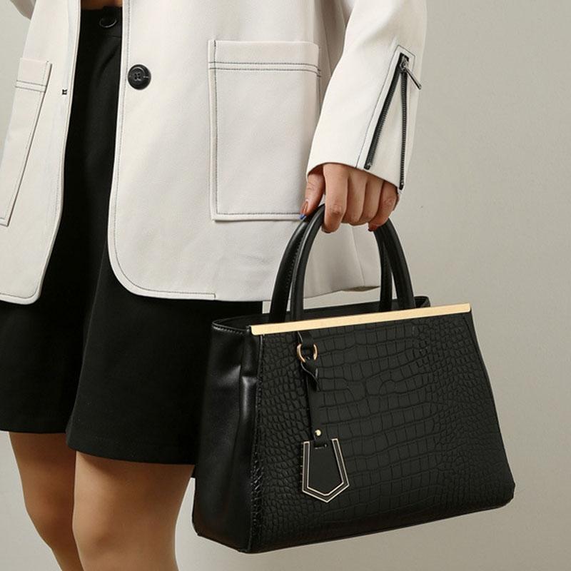 V562-B1051024060DBT-202504251646-09 Black Stone Pattern Patchwork Handbag - Shoulder / Crossbody - Blue - Image 10