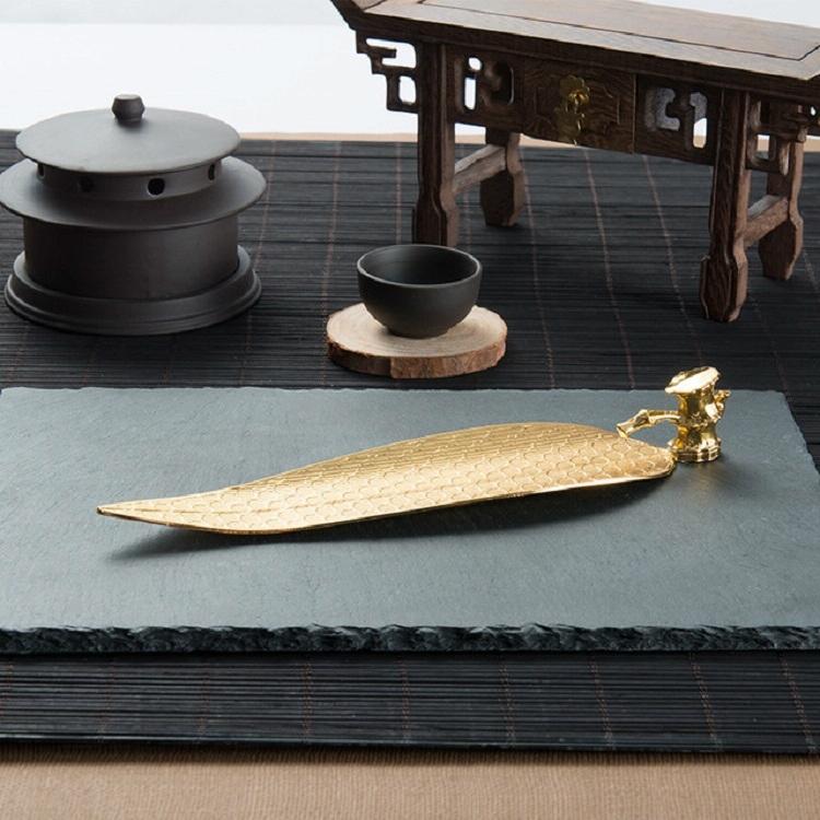 V562-B107091550DBT-202503041651-04 Large Sandalwood Incense Sticks with Leaf Ornaments - Gold - Image 5