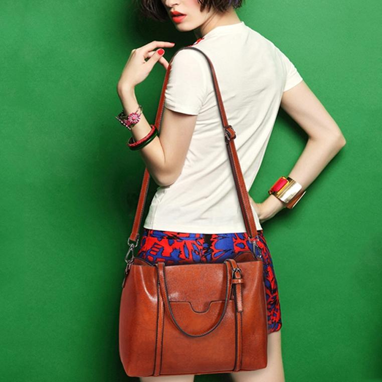 V562-B1087371060DBT-202503041341-06 Stylish All-match Leather Handbag - Wax Finish - Khaki - Image 7
