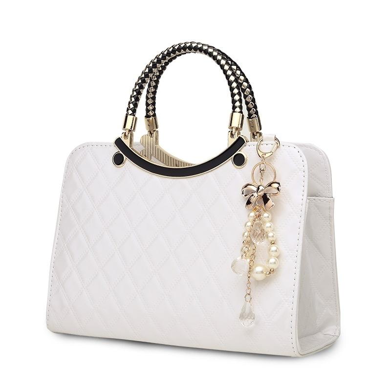 V562-C1012244060DBT-202504251521-00 Diamond Pattern Leather Handbag with Hanging Ornaments - Women - White - Image 1