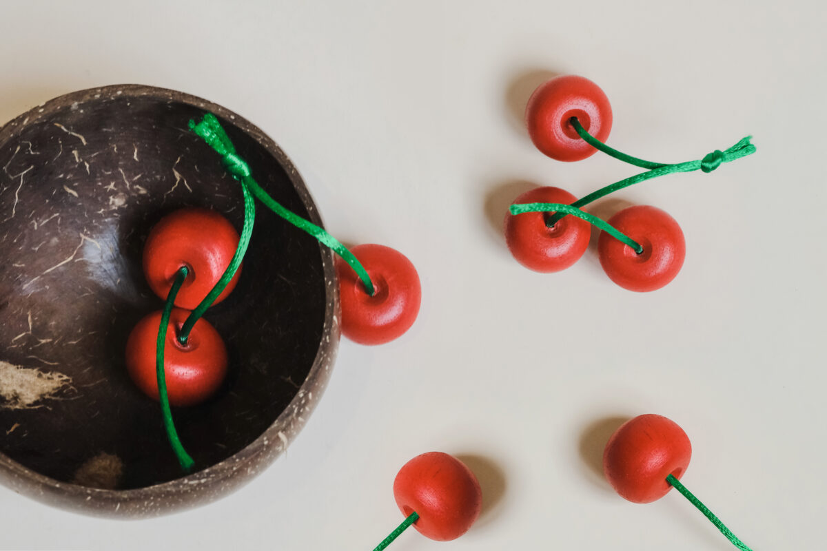 V59-474-202503201035-00 Sun- Kissed Cherry Bowl - Image 1