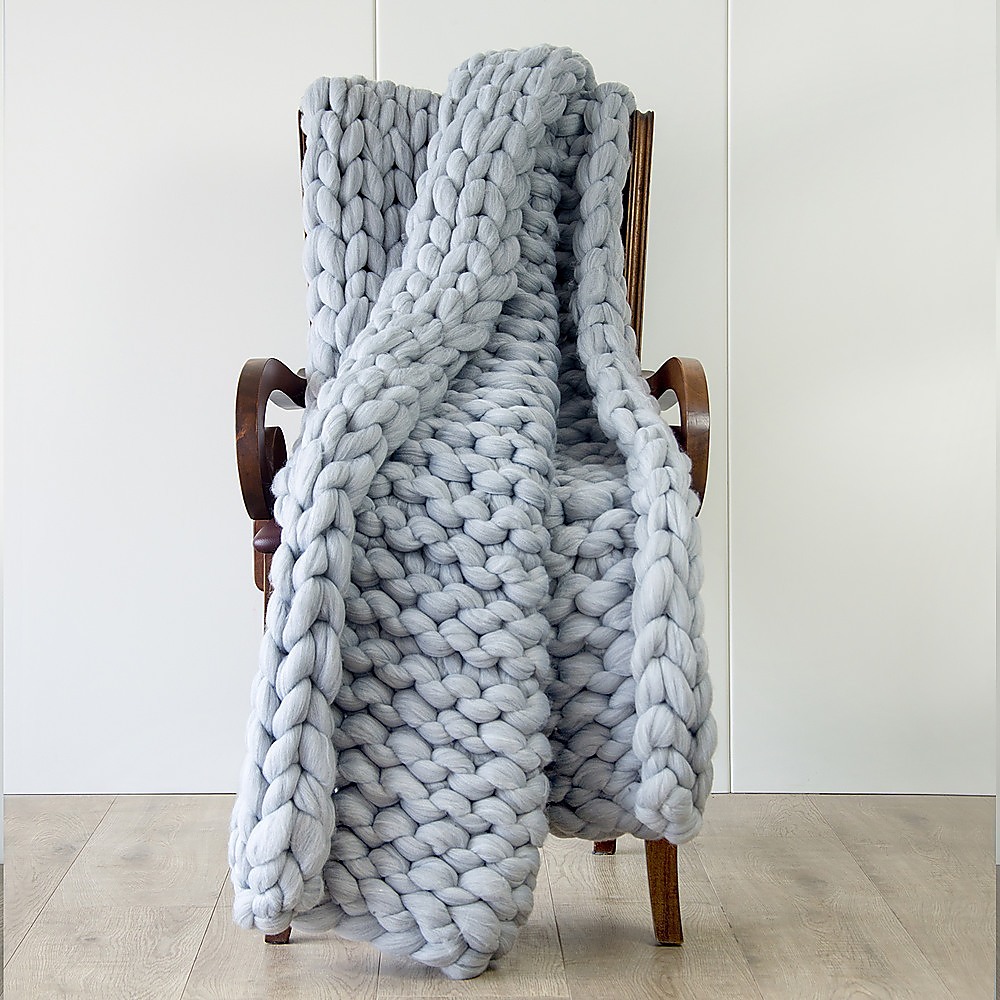 V63-834771-6297082158b76.1000x1000-05 Hand Knitted Chunky Blanket Thick Acrylic Yarn Blanket Home Decor Throw Rug - Grey - Image 6