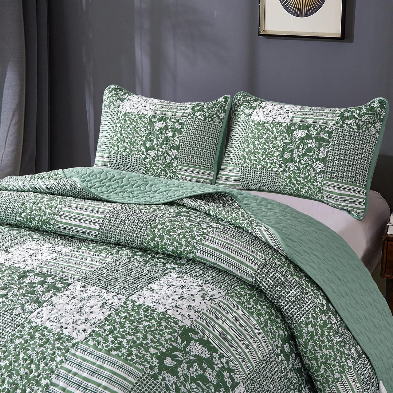 V745-MAC080315Q13U-190893-05 Delightful Quilted bedspread and pillowcovers set: Indulge in Comfort - Queen size - Image 6