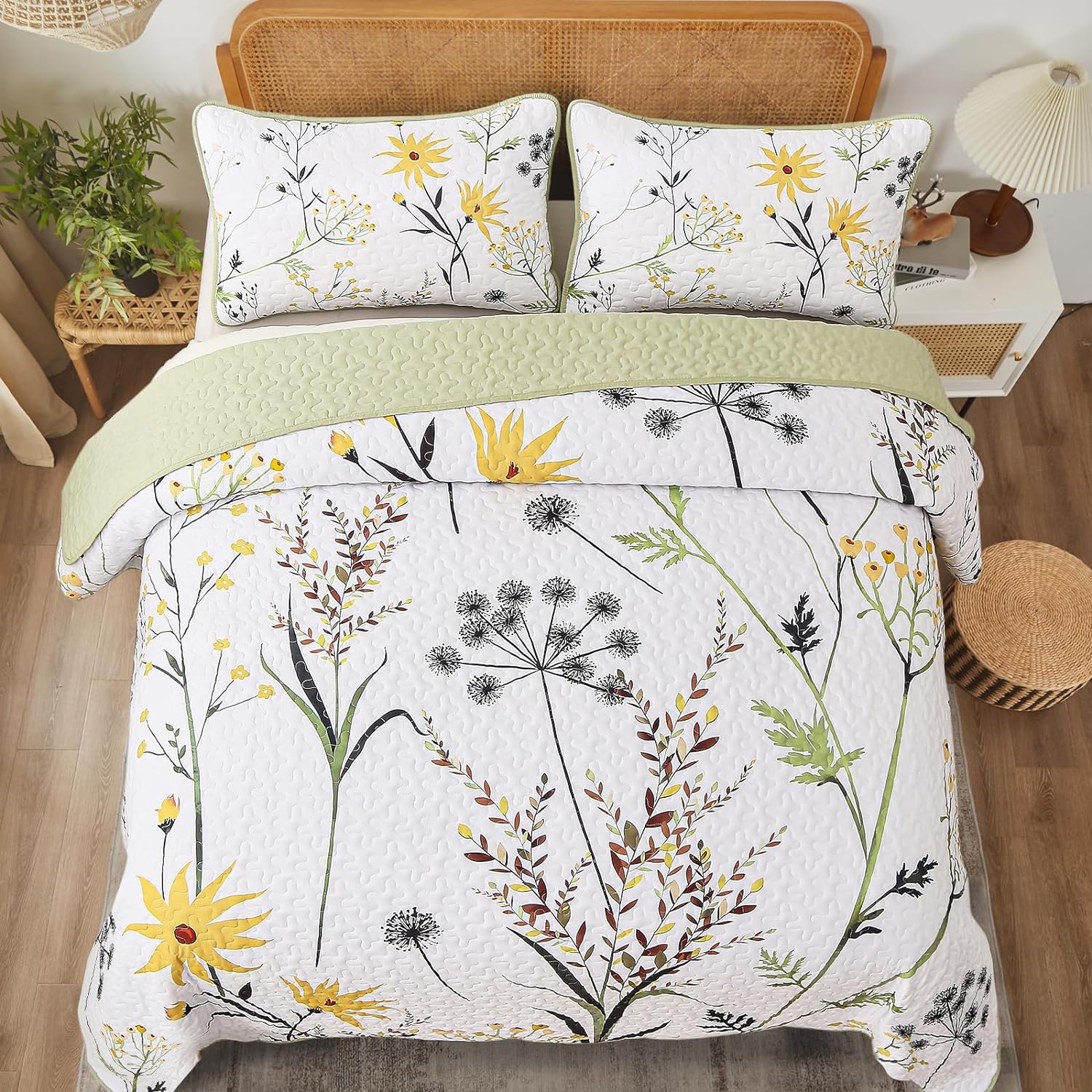 V745-MAC080487Q13U-190927-02 Decorative Quilted Coverlet and Pillowcases Set: Elevate Your Home Decor - Queen size - Image 3