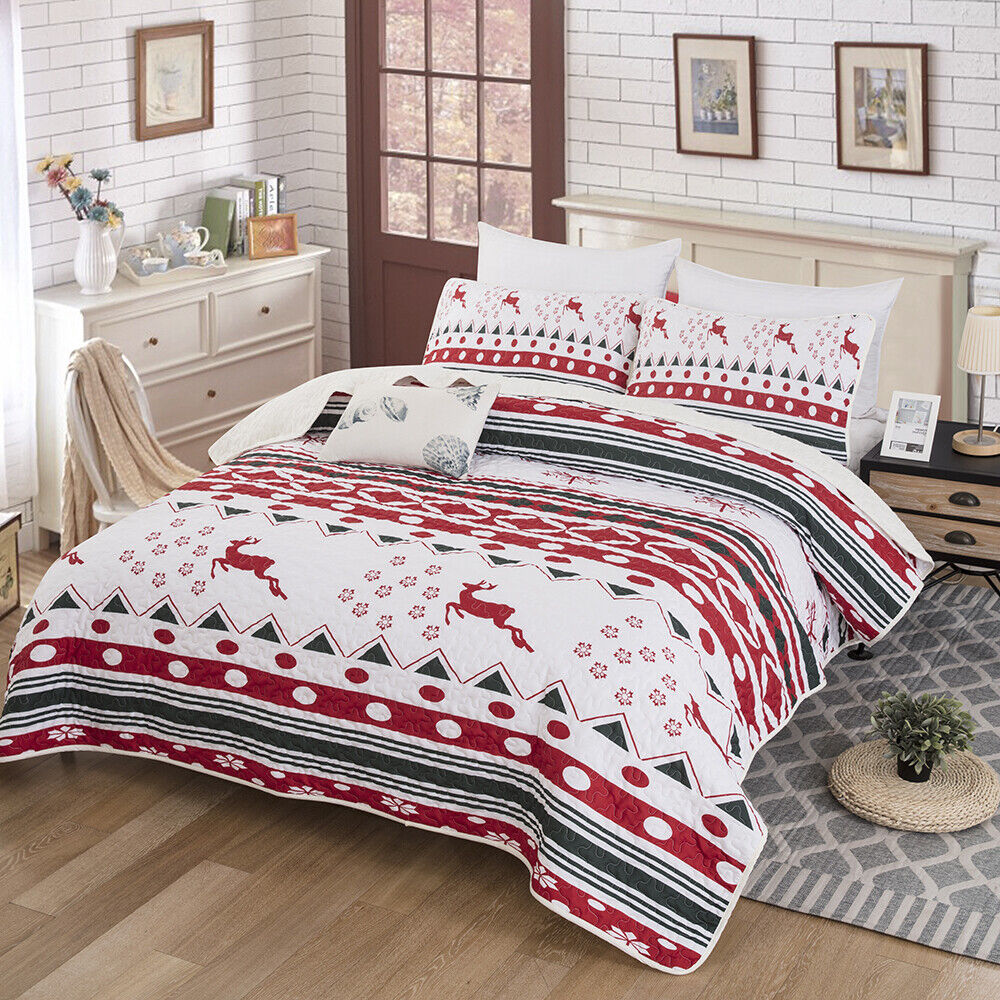 V745-MAC090218Q13U-212315-00 Vintage Christmas Print Queen Bedspread Set - Image 1