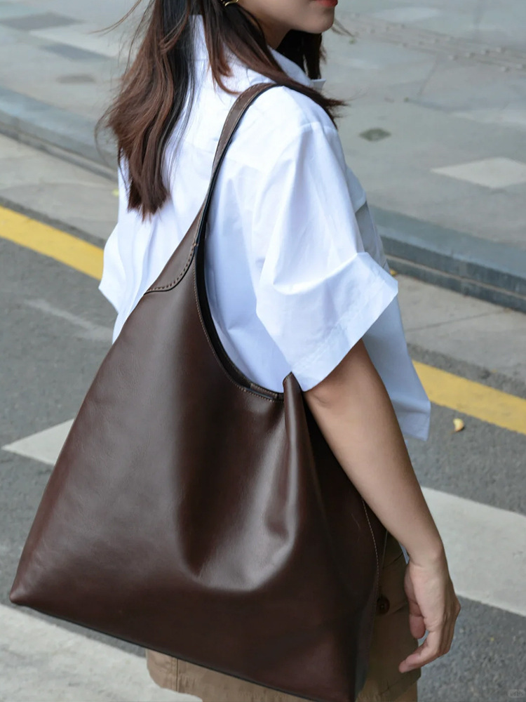V888-ELOSUNG12279-211278-05 Brown Oil-Wax Leather Style Casual Shoulder Bag, Versatile Handbag and Crossbody Tote for Women - Image 6