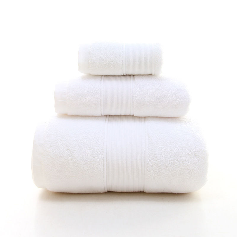 V888-ELOSUNG16748-223328-00 White Luxury 100% Cotton Towel Set – 3-Piece Combed Cotton Bath Towel Set - Image 1