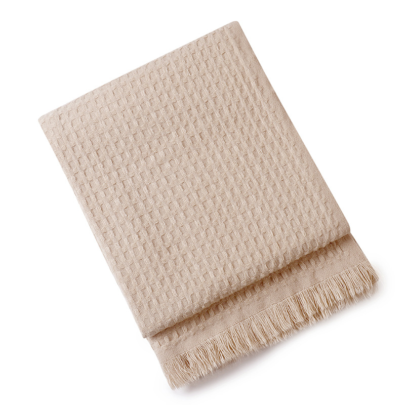 V888-ELOSUNG17038-214256-03 130*230CM Khaki Nordic Solid Color Knitted Sofa Throw Blanket with Tassels - Waffle Weave Polyester Decorative Blanket - Image 4