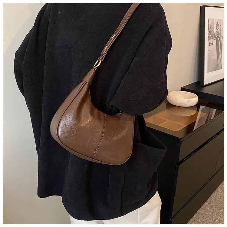 V888-ELOSUNG17069-214192-01 Brown Vintage PU Leather Shoulder Bag - Women's Simple and Stylish Tote Bag for Commuting and Casual Use - Image 2