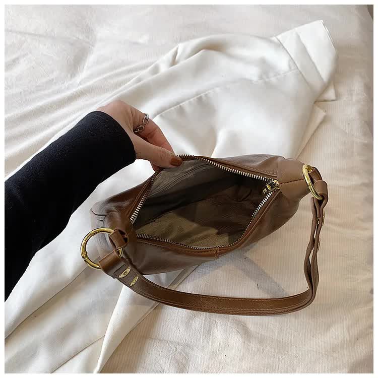 V888-ELOSUNG17069-214192-04 Brown Vintage PU Leather Shoulder Bag - Women's Simple and Stylish Tote Bag for Commuting and Casual Use - Image 5