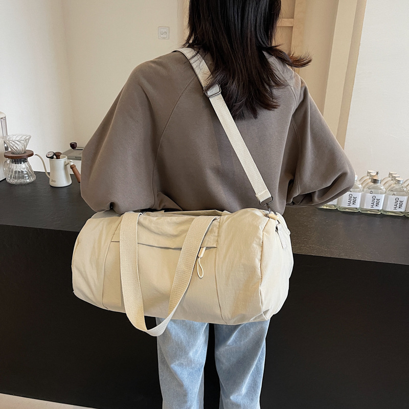 V888-ELOSUNG19864-202503181115-02 Beige Candy-Colored Women's Gym Duffel Bag - Large Capacity Cylindrical Travel Tote with Handles - Image 3