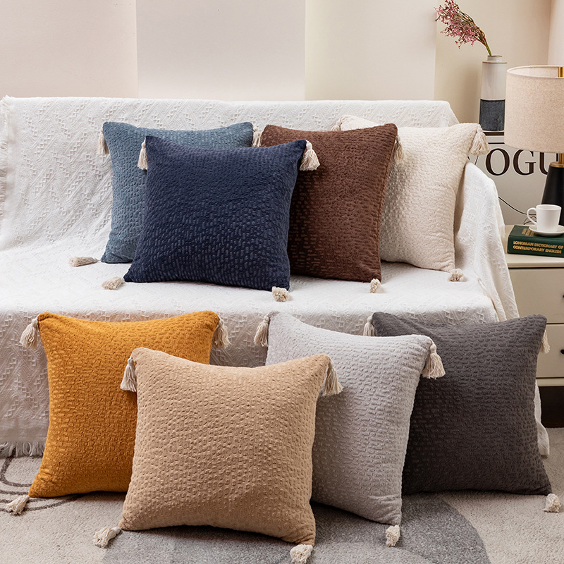 V888-ELOSUNG20703-202502281042-01 Gray Set of 2 Textured Velvet Throw Pillow Covers with Tassels - Decorative Square Cushions 45*45cm - Image 2