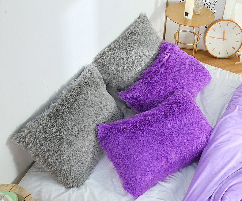 V888-ELOSUNG21469-202502281040-07 Green Faux Fur Pillowcase Set - Crystal Velvet Plush Throw Pillow Covers, Bedding Accent (50x70cm, Pair) - Image 8